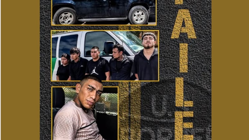 El conductor fue arrestado y enfrenta cargos estatales por tráfico de extranjeros, resistencia...