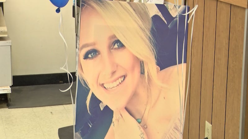 Las dos oficinas de abogados, los miembros del ayuntamiento y las iglesias locales pasaron la...