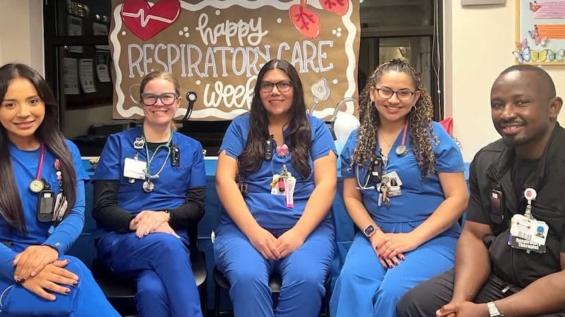 El hospital destacó la labor que realizan estos profesionales en la atención de pacientes con...