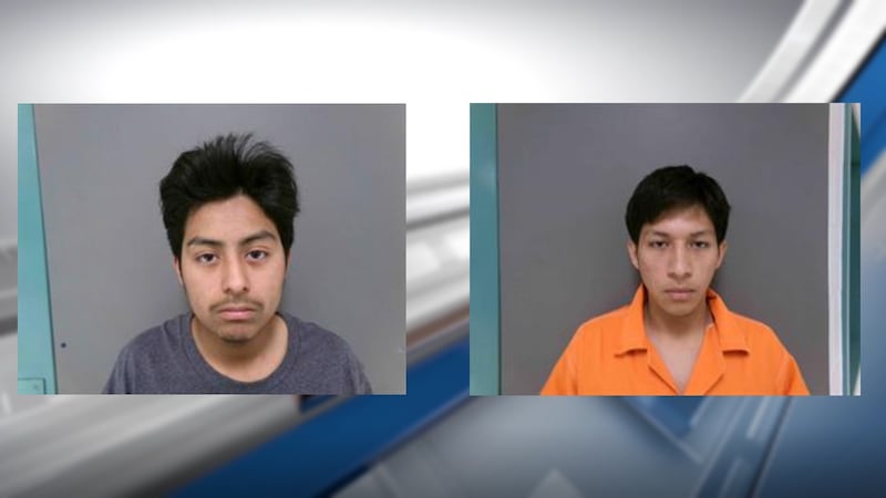 Edgar Duarte Hernandez (izq.) Emmanuel “Manny” Mata (derecha)