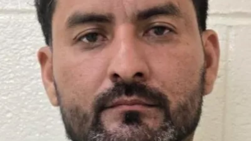 Fue identificado posteriormente como Cristóbal Cortés-Cartagena, de 39 años, un extranjero en...