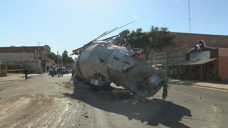 Debris from train crash in Pecos