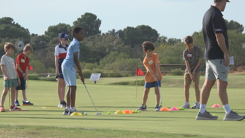 First Tee West Texas enseña a los niños habilidades para la vida, tanto dentro como fuera del...