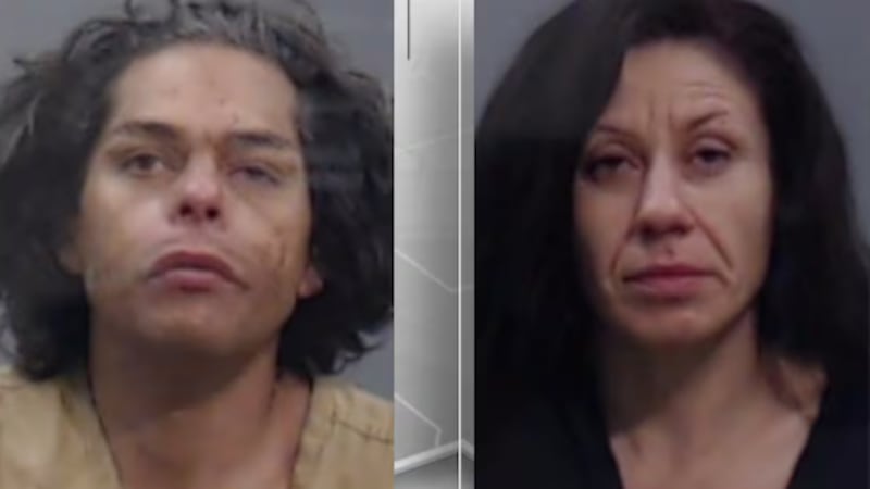 Según la declaración jurada, Vanessa Marie Chavana, Tracy Linear Caldwell y Ricardo Mariscal...