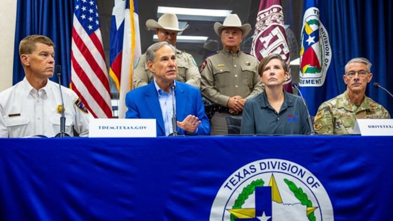 El gobernador ha ordenado a la División de Gestión de Emergencias de Texas que active los...