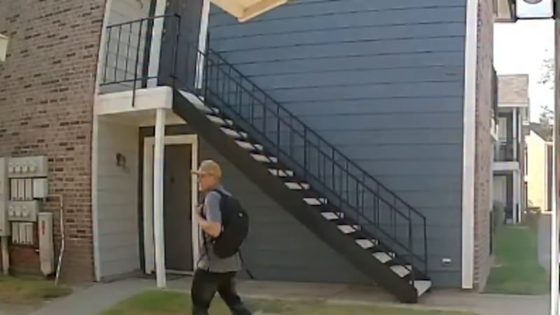 También se pueden proporcionar pistas de manera anónima a Odessa Crime Stoppers llamando al...