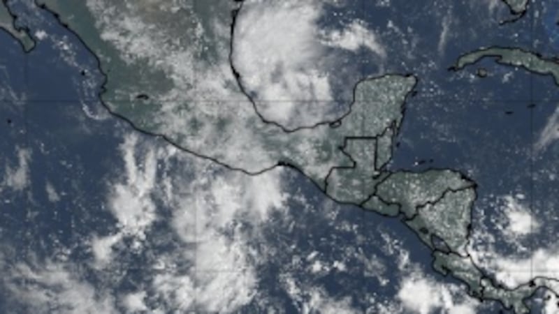 Además, ambos fenómenos mantienen una probabilidad de desarrollo durante las siguientes 48 horas.