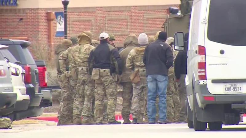 Un rabino que fue tomado como rehén en una sinagoga de Texas este fin de semana está...