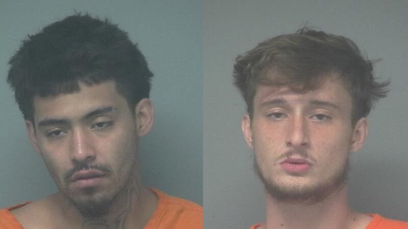 Matthew Brewer de 20 años y Adrian Ulloa de 21 años fueron identificados rápidamente como los...