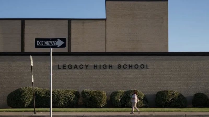 La escuela pasará a llamarse Midland Lee a partir del año escolar 2026-2027.