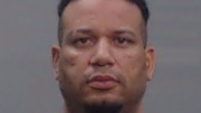 Los agentes pudieron localizar a la mujer y al niño de forma segura.