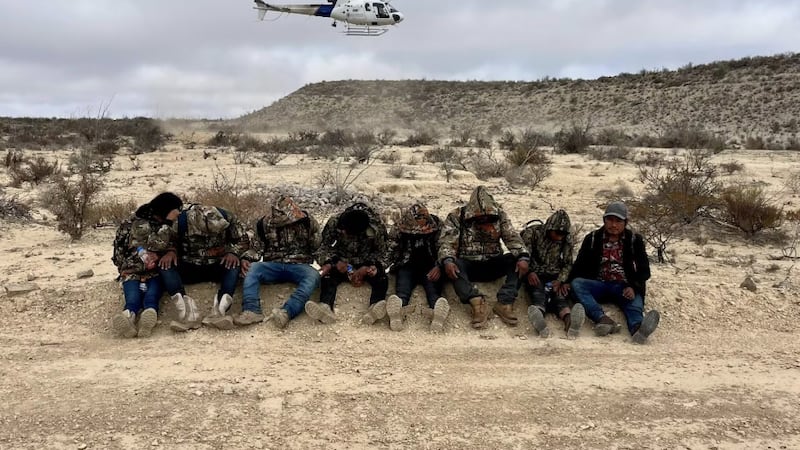 Esas personas se encuentran ahora bajo la custodia de la Patrulla Fronteriza.