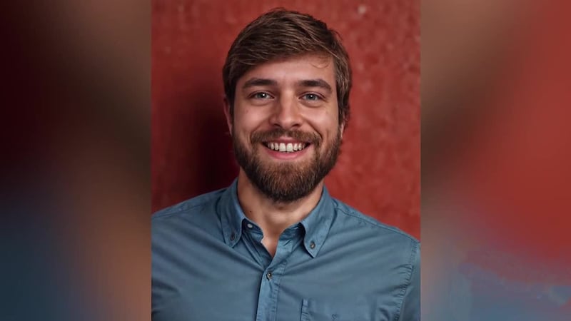 Actualmente hay cinco candidatos para el puesto vacante de Concejal de Midland.
Eric Davidson...