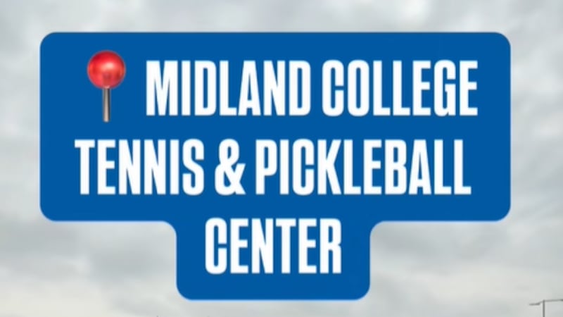 Centro de Tenis y Pickleball del Midland College (3600 N. Garfield St.) cuenta con 12 pistas...