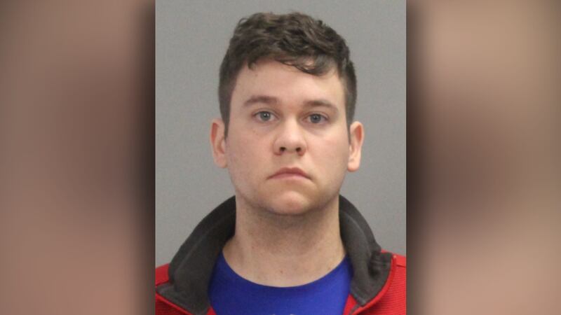 (MARZO 2023) Daniel Byrd, de College Station, fue condenado a 5 años de prisión federal por...