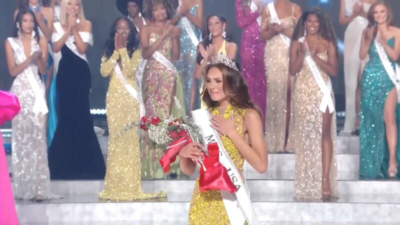 "Nunca comprometan su bienestar físico y mental. Nuestra salud es nuestro poder" afirmó Miss...