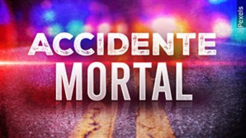 Un hombre falleció el jueves por la noche tras un choque entre una motocicleta y una camioneta...