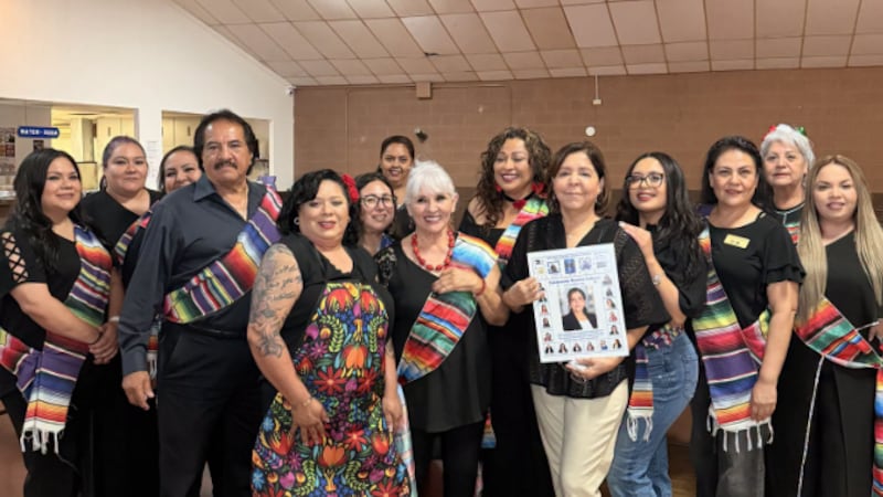 Los organizadores señalaron que el Mes de la Herencia Hispana es una oportunidad para celebrar...
