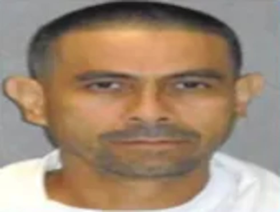 ICE detuvo a varios extranjeros ilegales condenados por delitos atroces