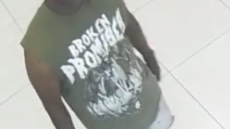 El sospechoso robó aproximadamente $1,198.