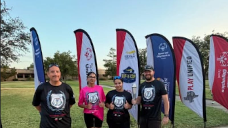 Agentes de OPD se unieron a atletas de Special Olympics y a integrantes de otras agencias del...
