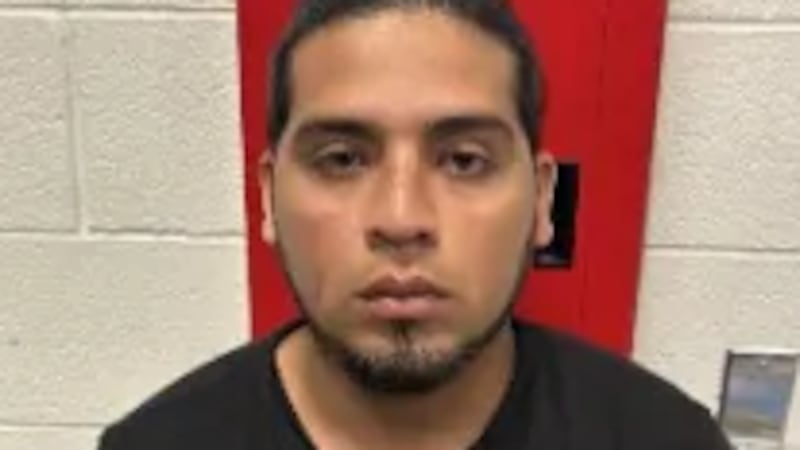 García entró por primera vez en Estados Unidos de forma ilegal cerca de Eagle Pass, Texas, en...