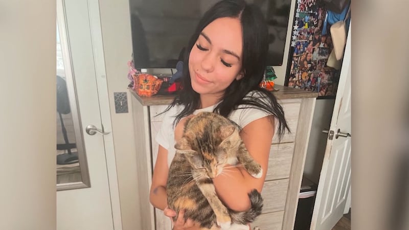 Alianna Ujueta, de 17 años, recibió un disparo mortal cuando intentaba abandonar una fiesta...