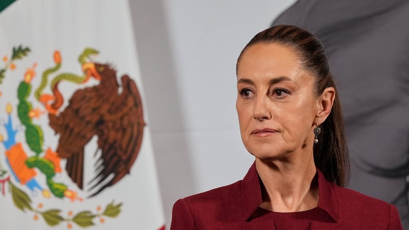La presidenta mexicana Claudia Sheinbaum ofrece su conferencia de prensa matutina en el...