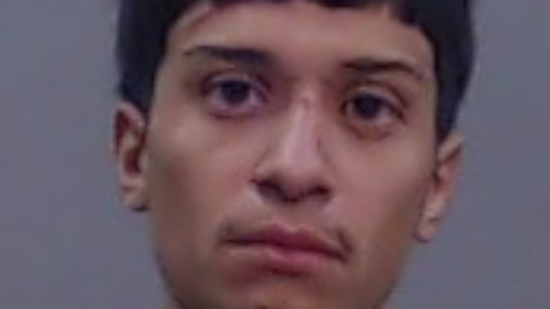 Cuatro detenidos en Odessa tras persecución a pie relacionada con vehículo robado