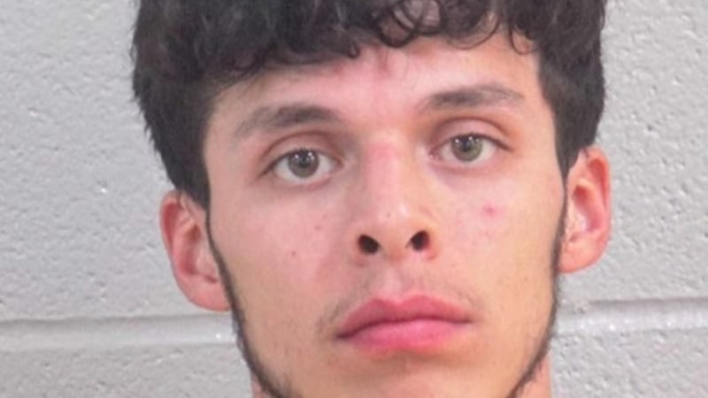 Las autoridades señalaron que Ramos admitió haber agredido a la víctima.