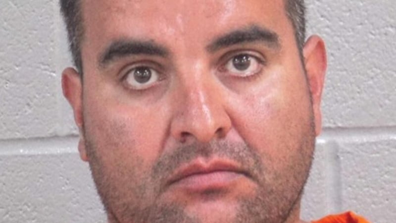 Juan A. Limón Loya, fue detenido tras el incidente en una vivienda situada en County Road 139,...